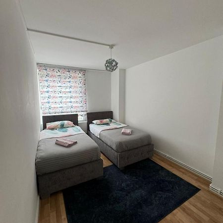 Flat, Apartment In Haggerston N1, Central London Bagian luar foto