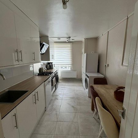 Flat, Apartment In Haggerston N1, Central London Bagian luar foto